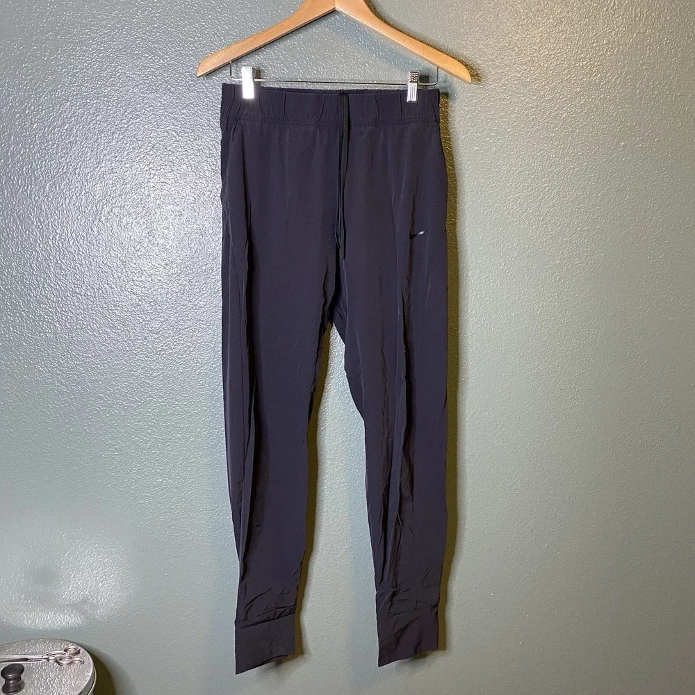 Nike Pants‎ Womens Medium Black Bliss Training Dri Fit Lightweight Jogger